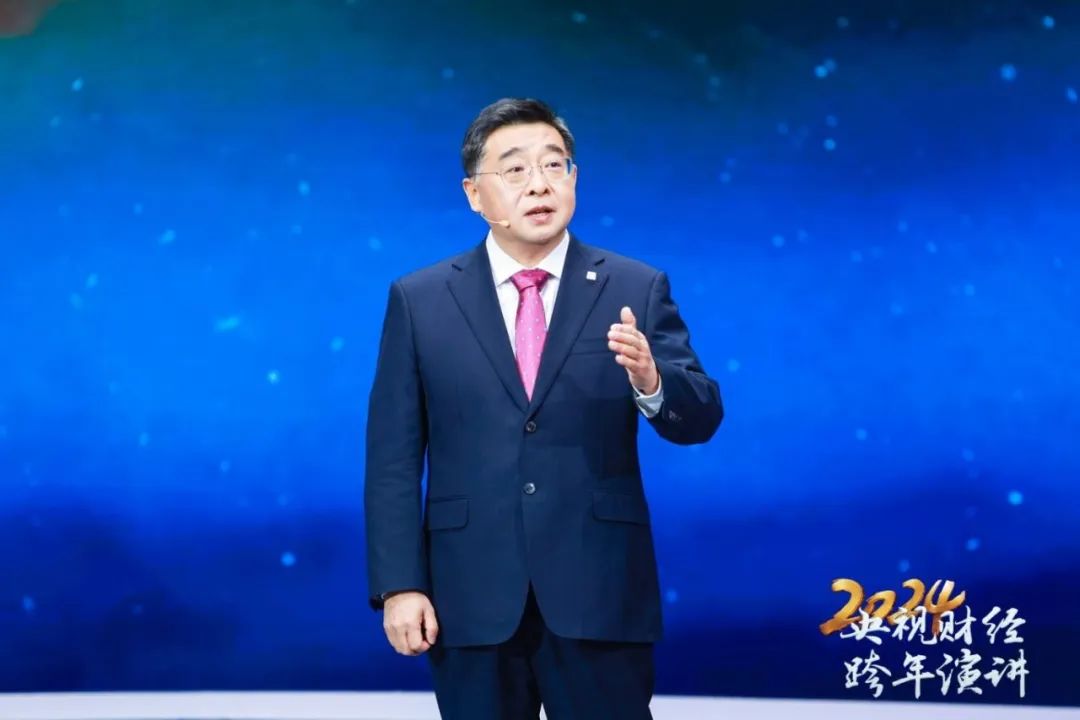 央视跨年演讲 | 杨东升：以一臂之力造福人类
