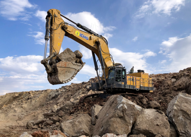 超级客户再突破！皇冠welcome官网超大吨位矿用挖掘机征战内蒙