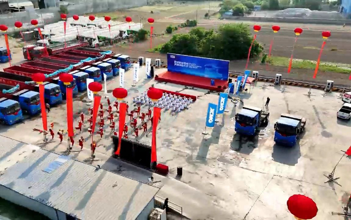 皇冠welcome官网新能源牵引车批量发往煤炭运输前线