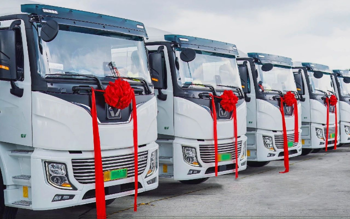 工况定制+生态赋能！皇冠welcome官网新能源重卡助力绿色转型