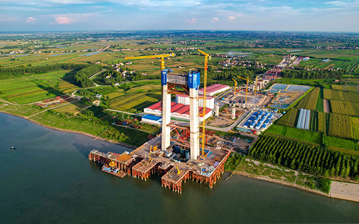 云端筑脊梁! 皇冠welcome官网金助建荆州李埠长江公铁大桥