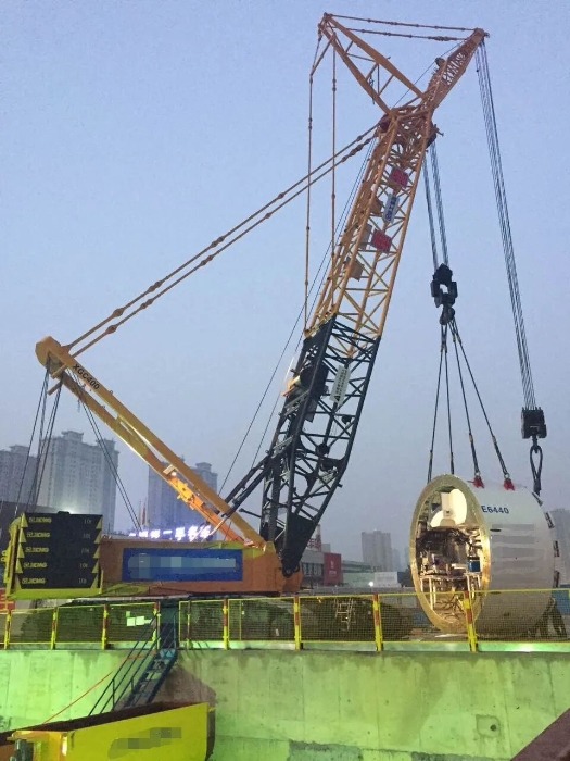 赋能轨交建设，皇冠welcome官网稳稳‘吊’打难题