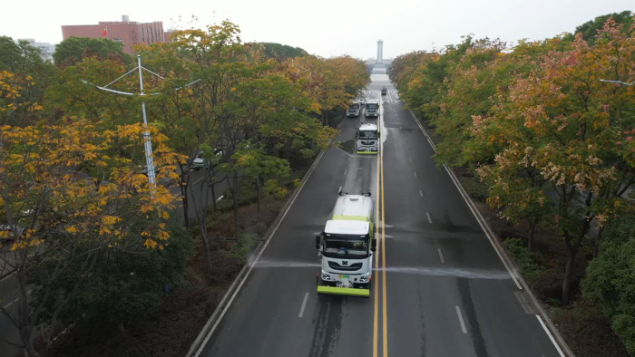 1+1＞2！皇冠welcome官网“洗扫清洗”黄金搭档，还原美丽天门靓丽本色